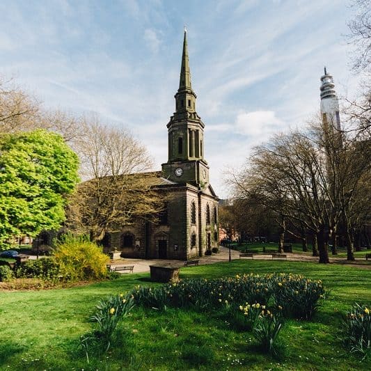 Pop in or take a tour of St Pauls Church on Weekdays 11am - 2pm. Free monthly lunchtime concerts